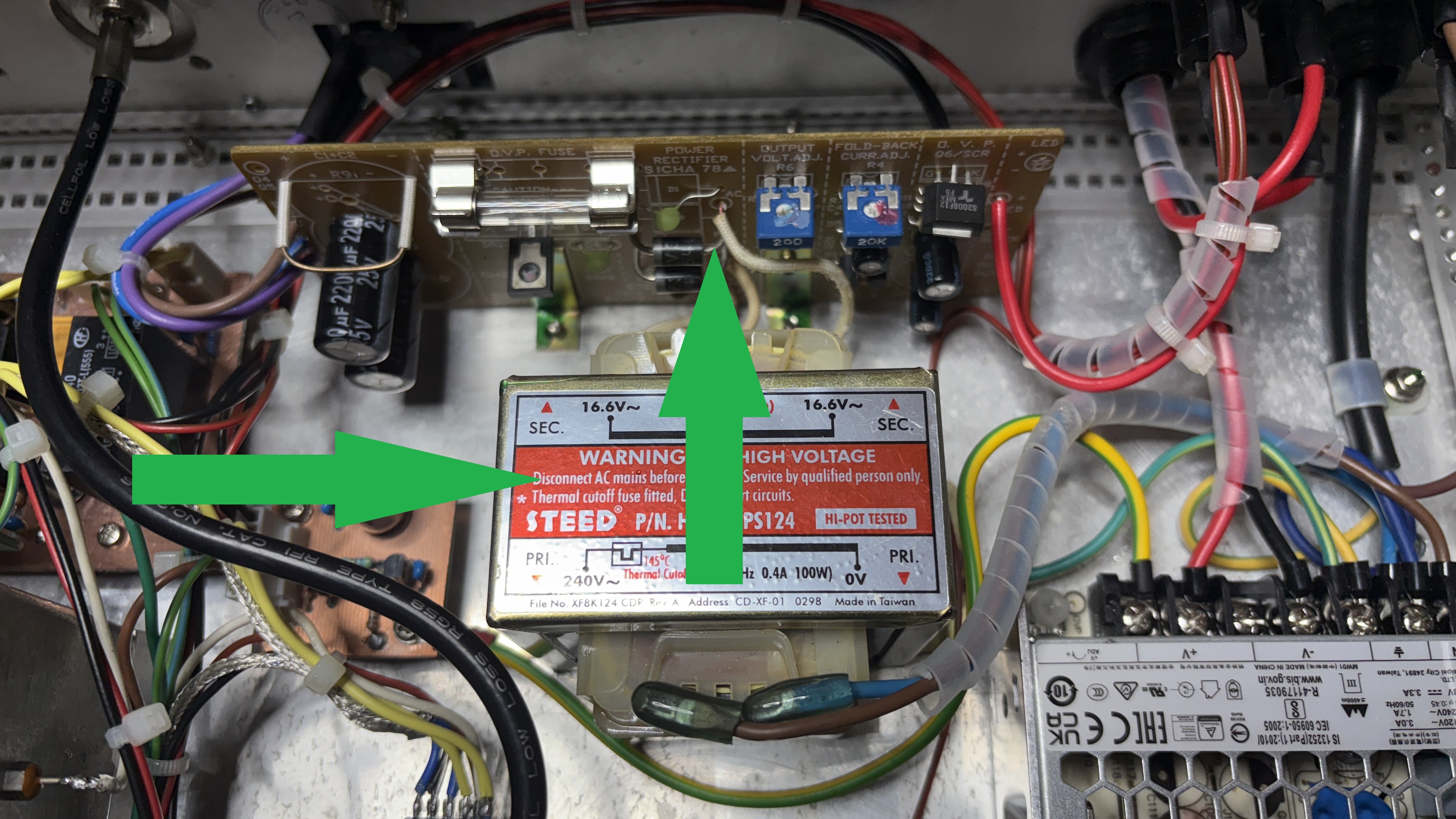 12 Volt Power Supply