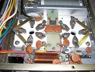 3-500Z Grid Pins All Earthed Directly to Chassis